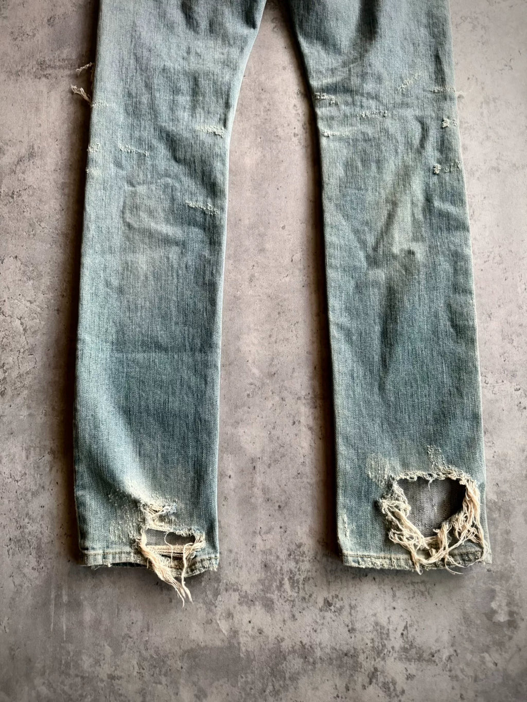 Saint Laurent Paris 14AW D02 Blue Distressed Denim Jeans by Hedi Slimane