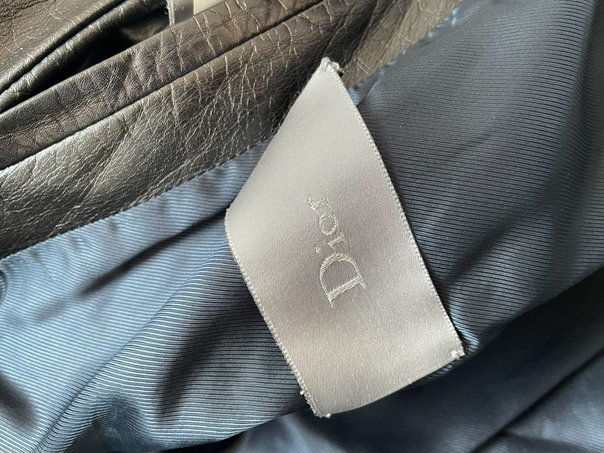 Dior Homme Spring/Summer 2009 Runway Accordion Pleated Cracked Leather Jacket