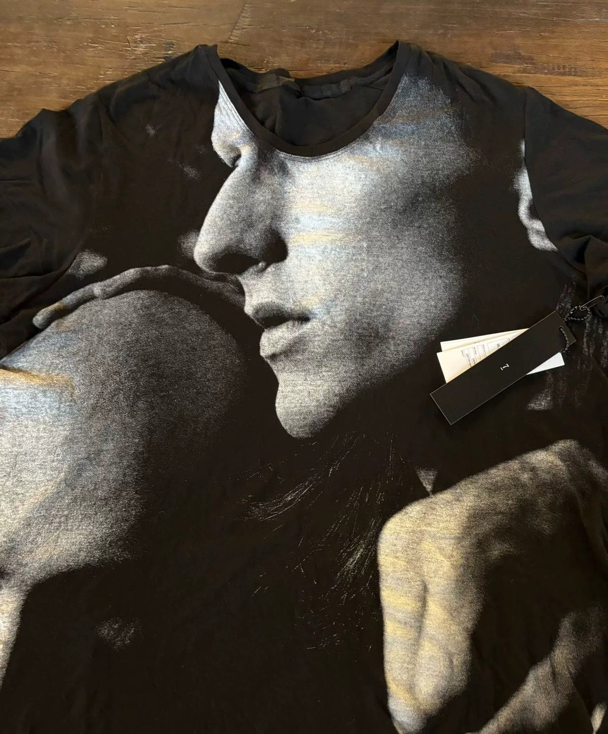 Julius SS16 Black Male Model Print Silk Cotton Short Sleeve Top