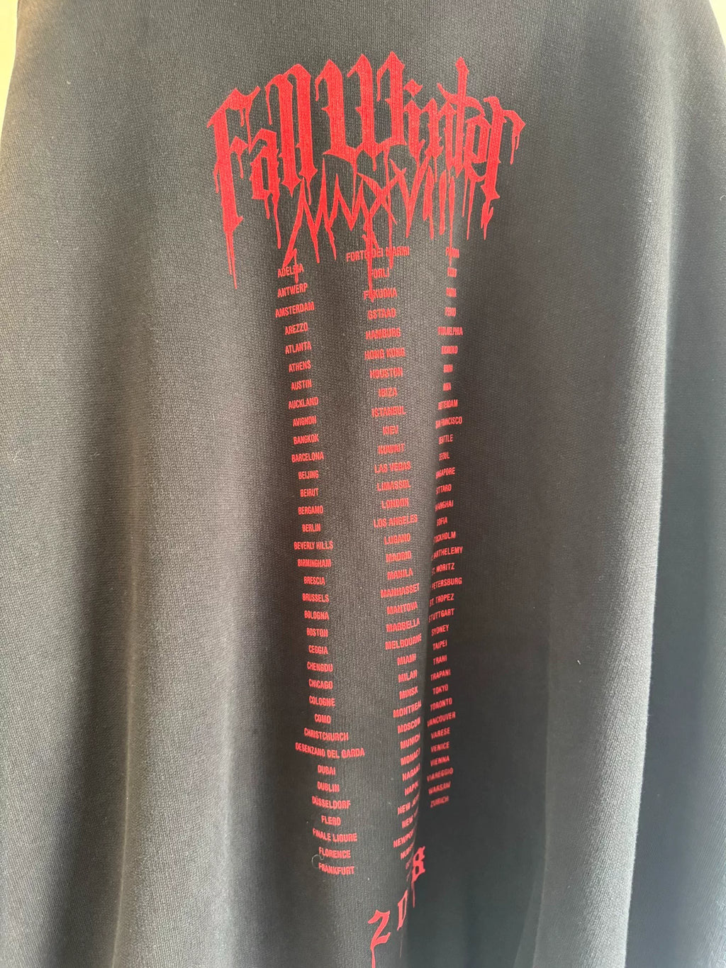 vetements 18ss Blood Drop Sanskrit thick sweatshirt
