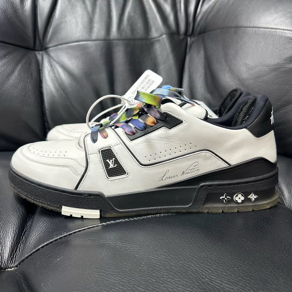 Louis Vuitton Leather Low-Top Trainer Sneakers