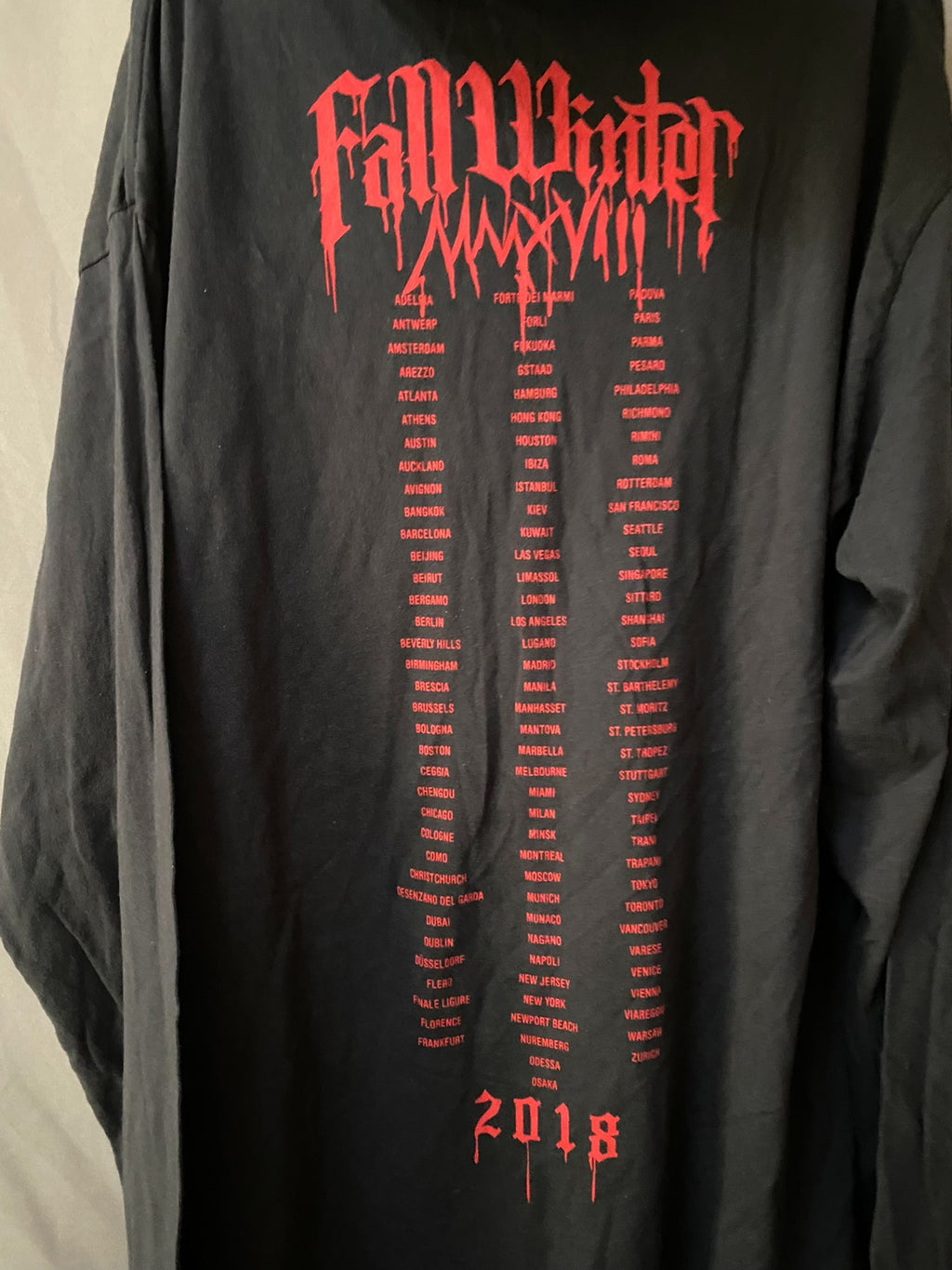 Vetements 18SS Blood-Drop Sanskrit Sweatshirt