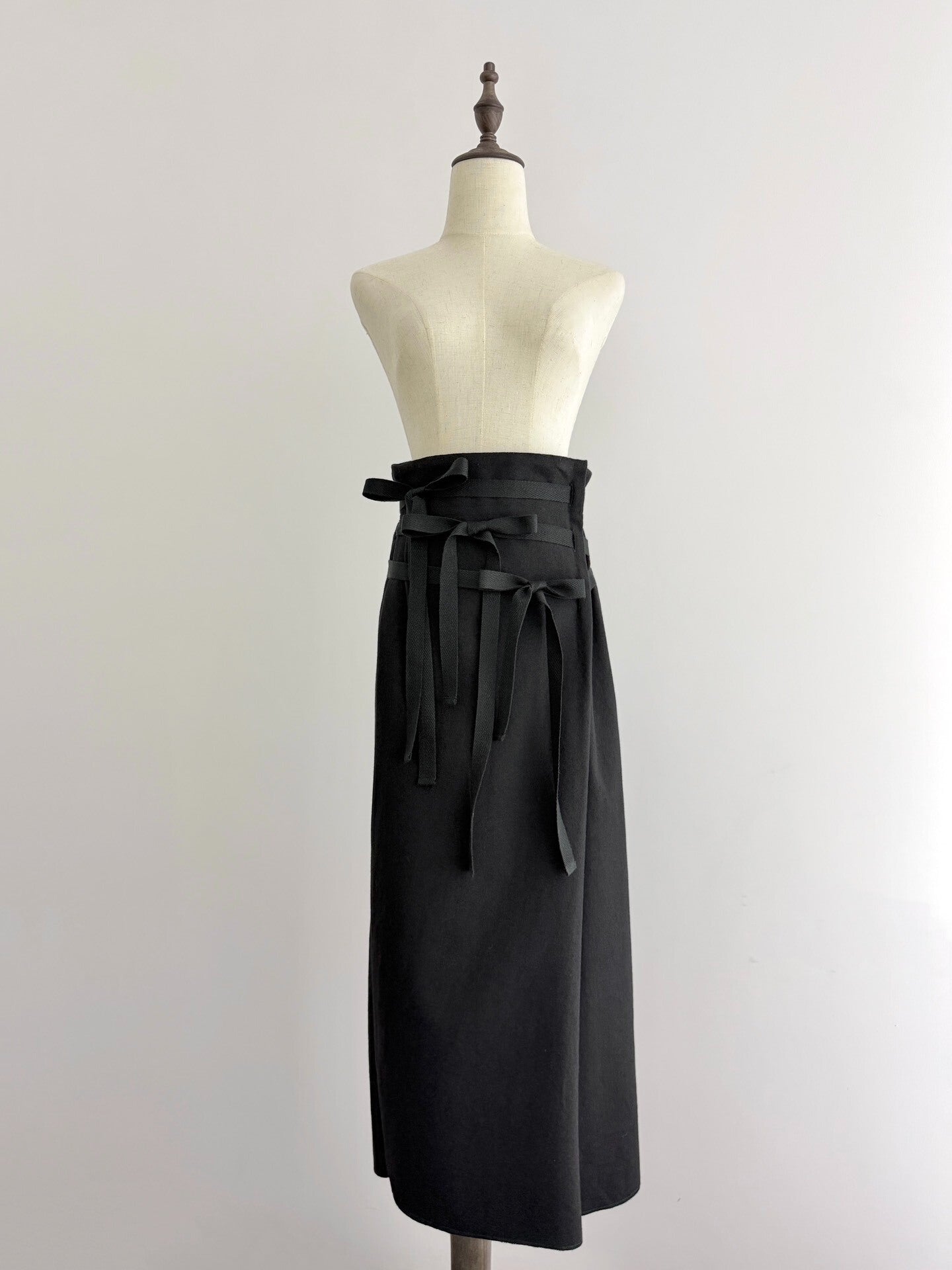 Comme Des Garcons Wool Tie Black Skirt - Devines