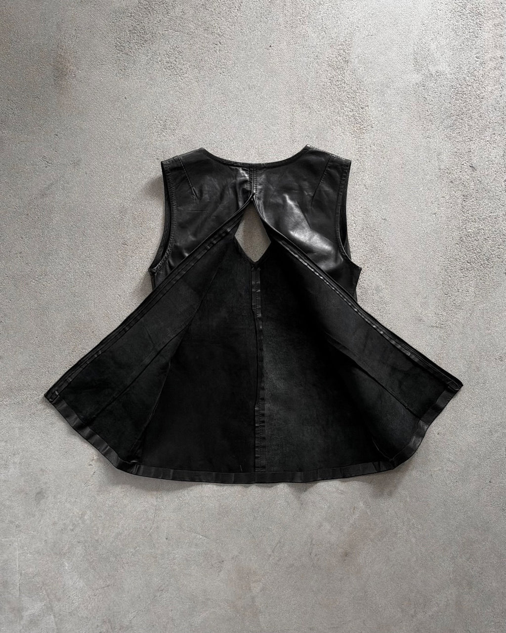 Ann Demeulemeester AW00 Lambskin V-Neck Sleeveless Top