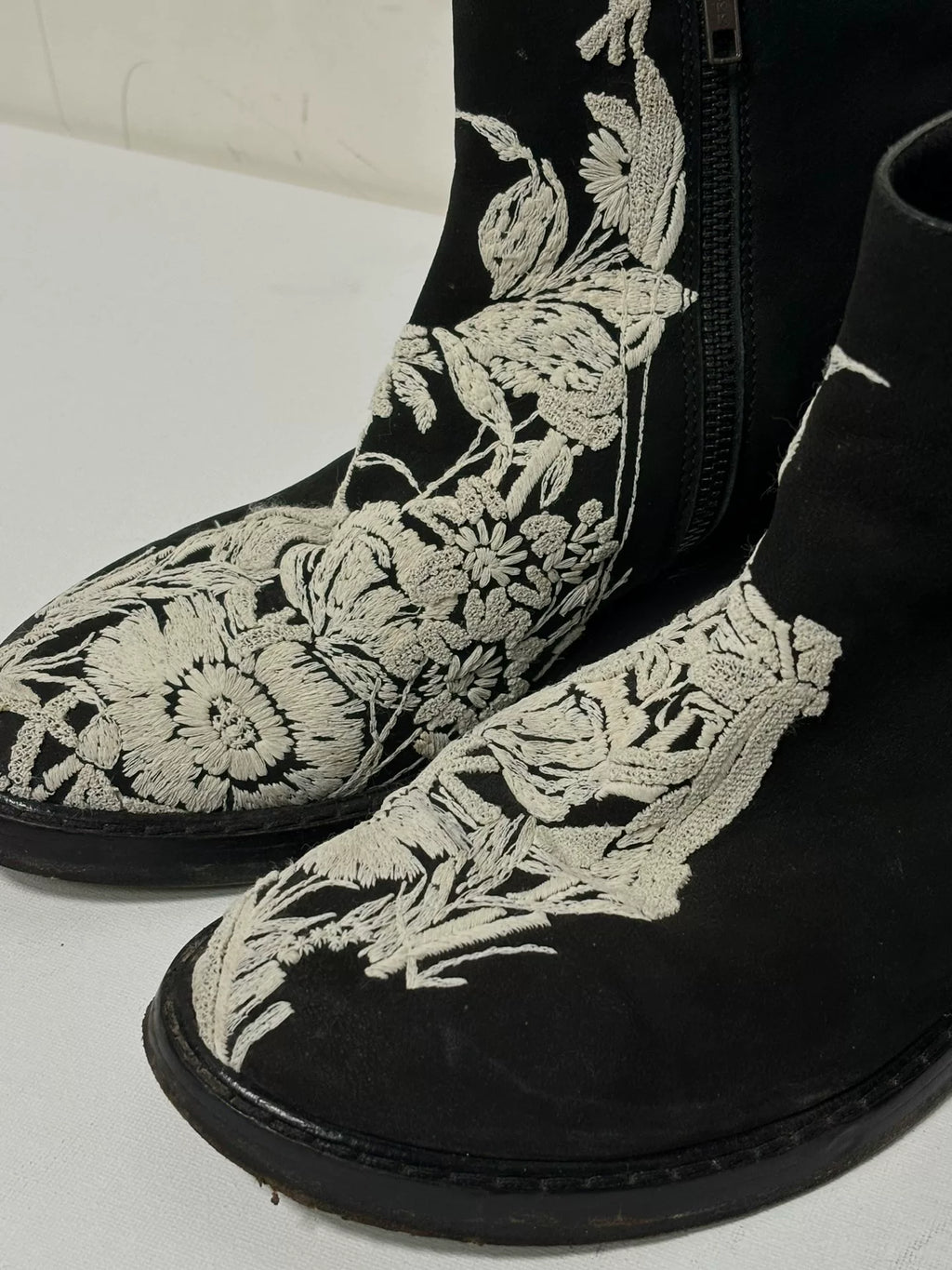 Ann Demeulemeester | S/S15 Luxurious Suede Western Boots