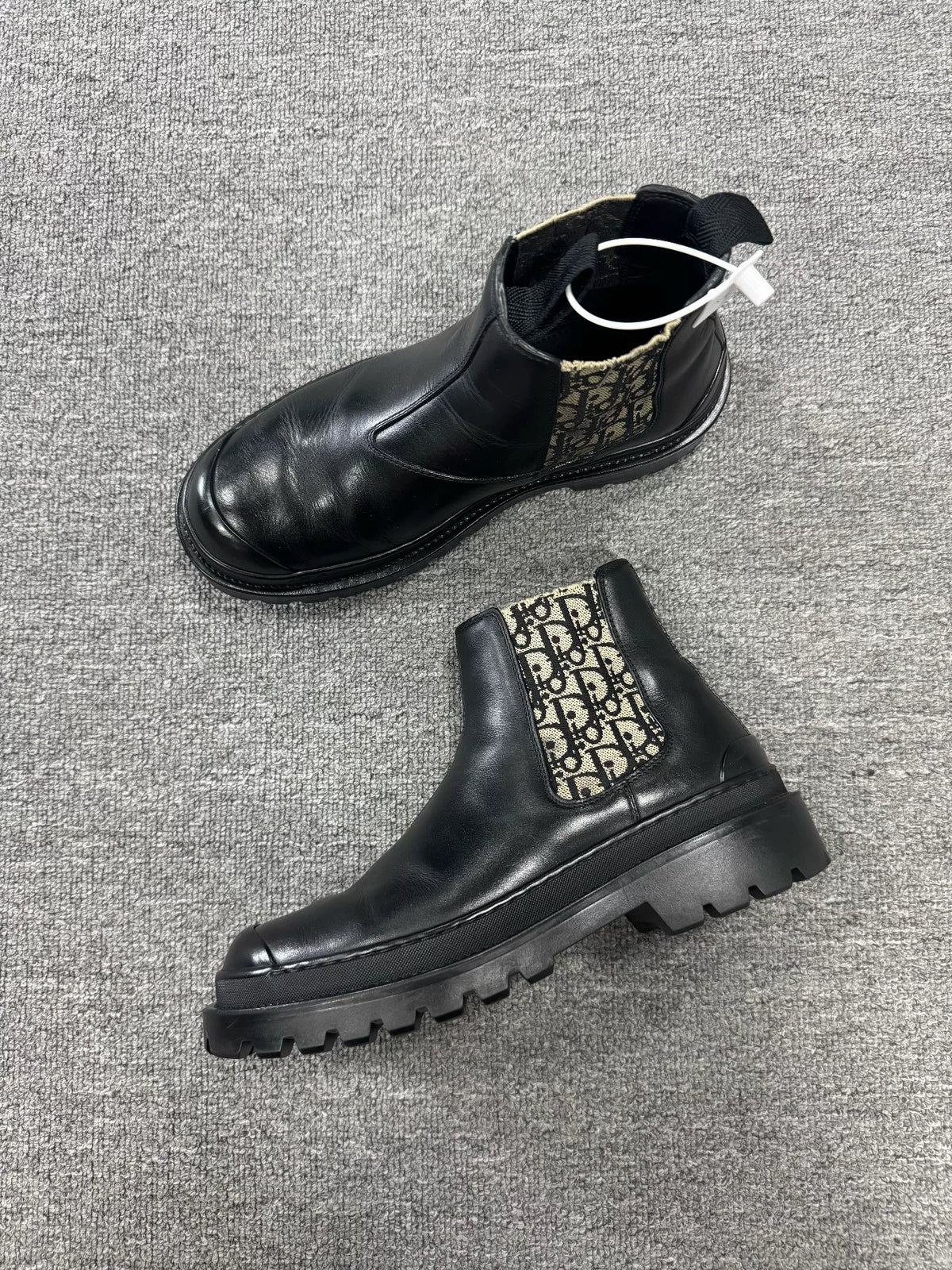 Dior Explorer Chelsea Boots