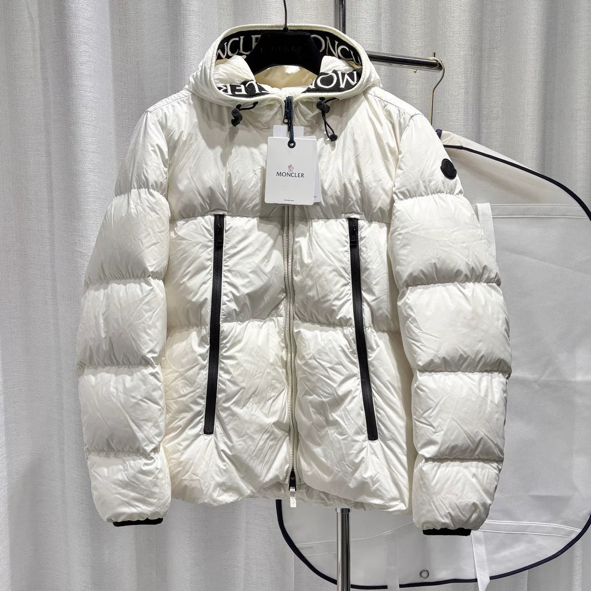 Moncler Baronnies White Heavy Letter Embroidery Logo Tape Zip-Up Hooded Nylon Down Jacket
