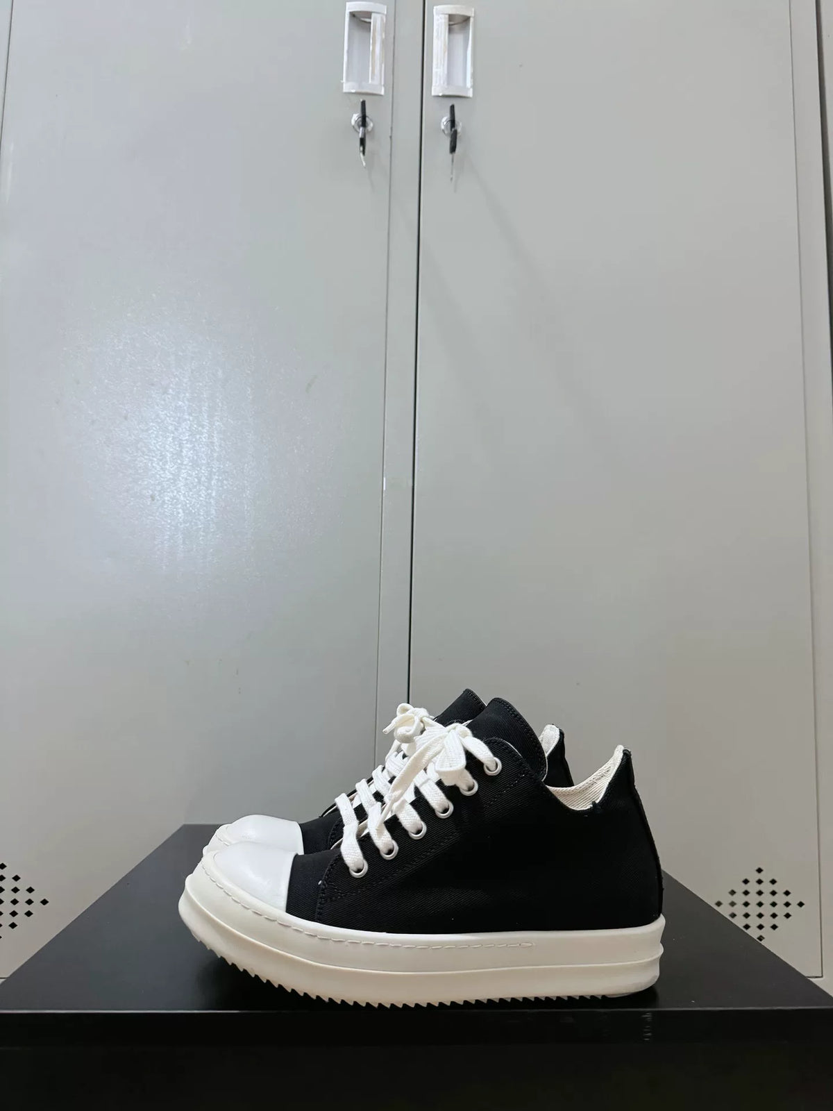 Rick Owens Drkshdw Logo Sneakers