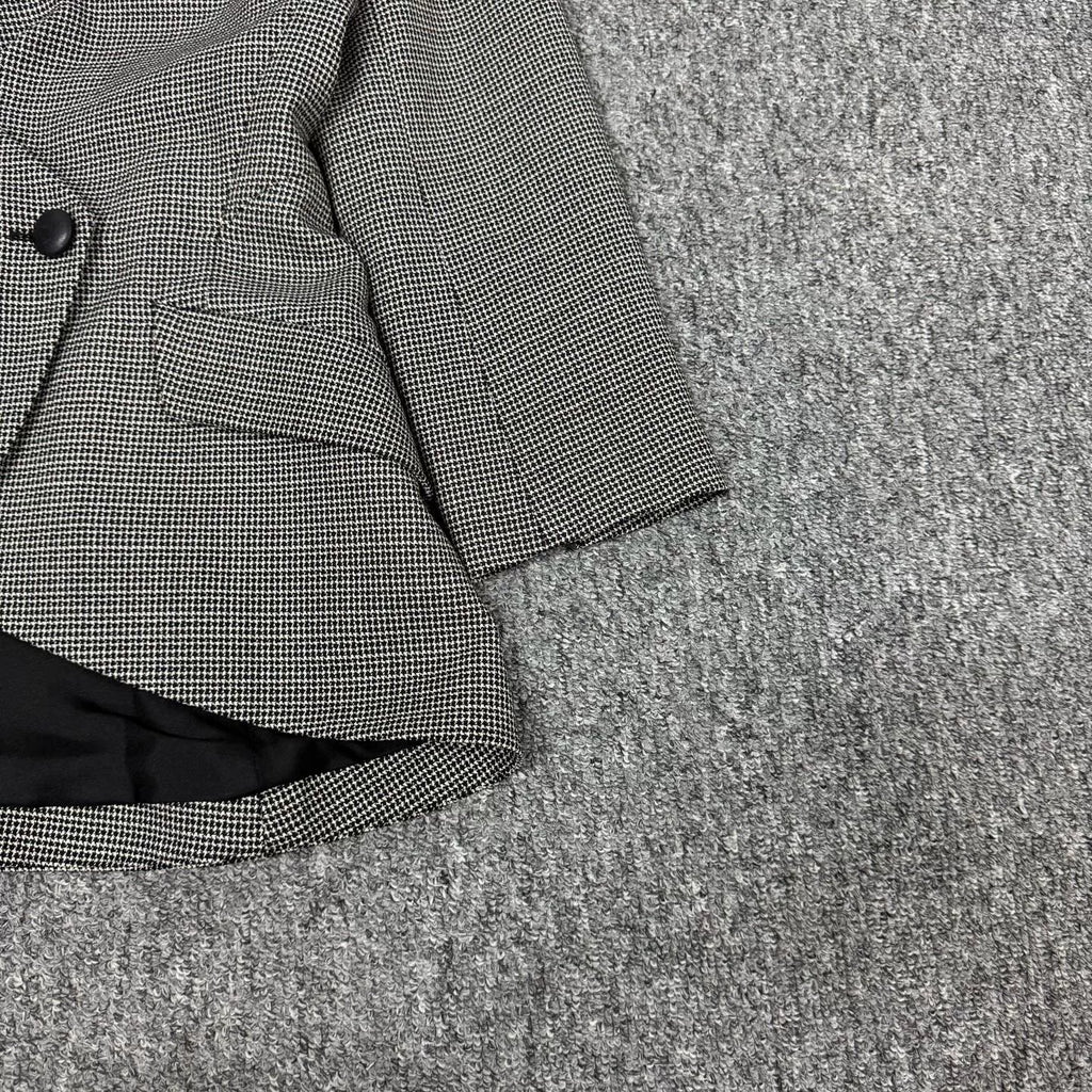 Louis Vuitton LV runway piece houndstooth blazer