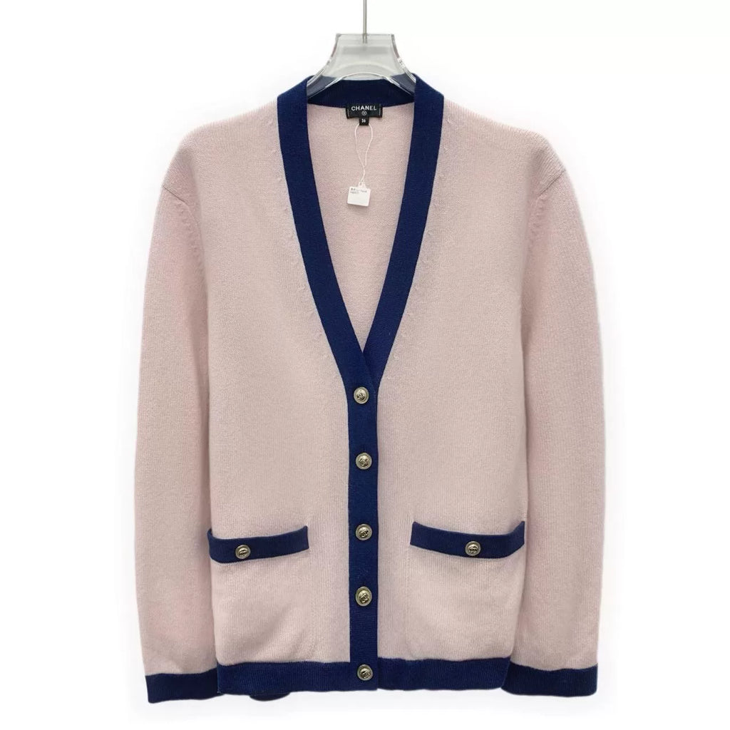 Chanel Light Pink Goat Cashmere V-Neck Single-Breasted Knit Cardigan Jacket