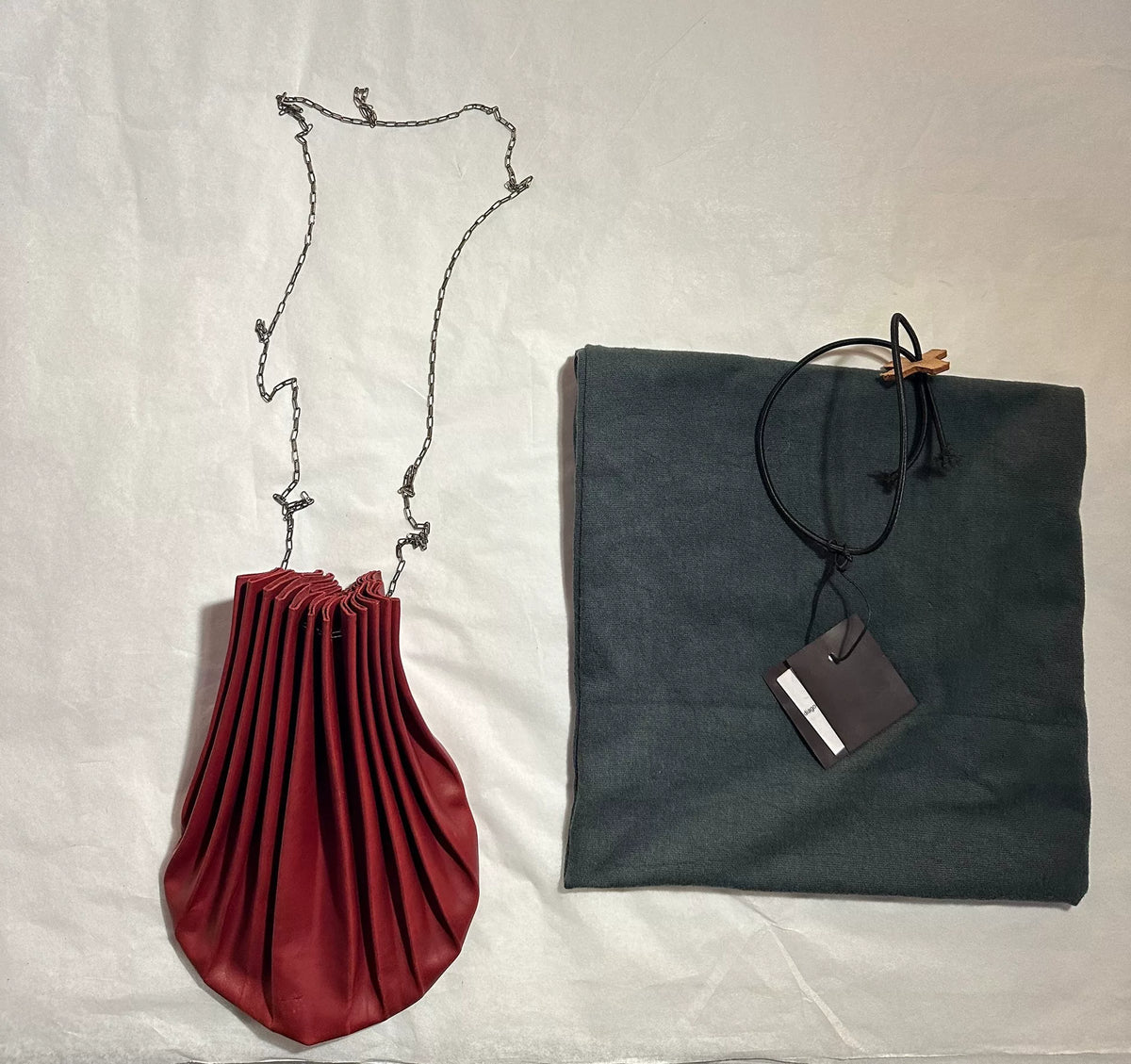 M.A+ SS22 Chilli small shell w/chain Vachetta Sterling Silver bag