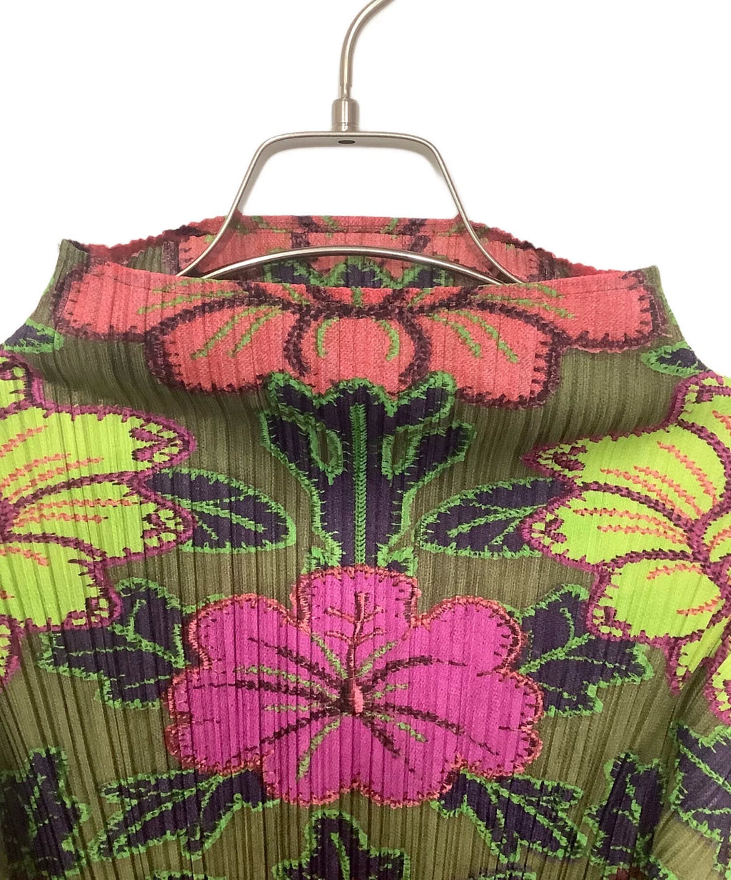 Issey Miyake Pleats Please Peony Long-Sleeve Top