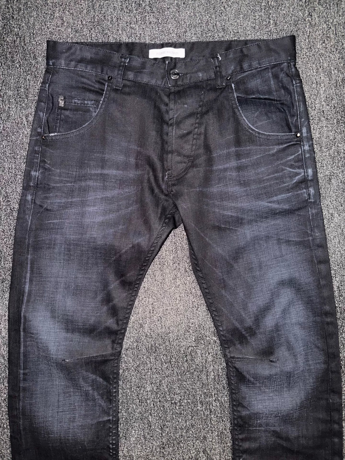 Pierre Balmain 12ss distressed denim jeans