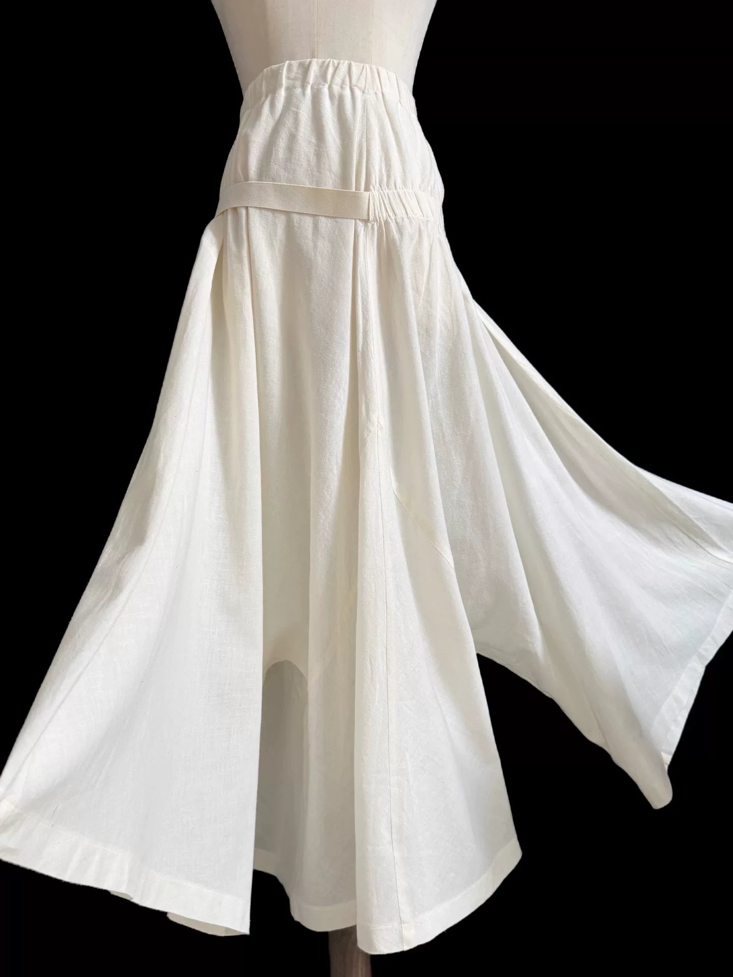 Comme Des Garcons 94SS Deconstructed Asymmetric Off-White Skirt - Devines