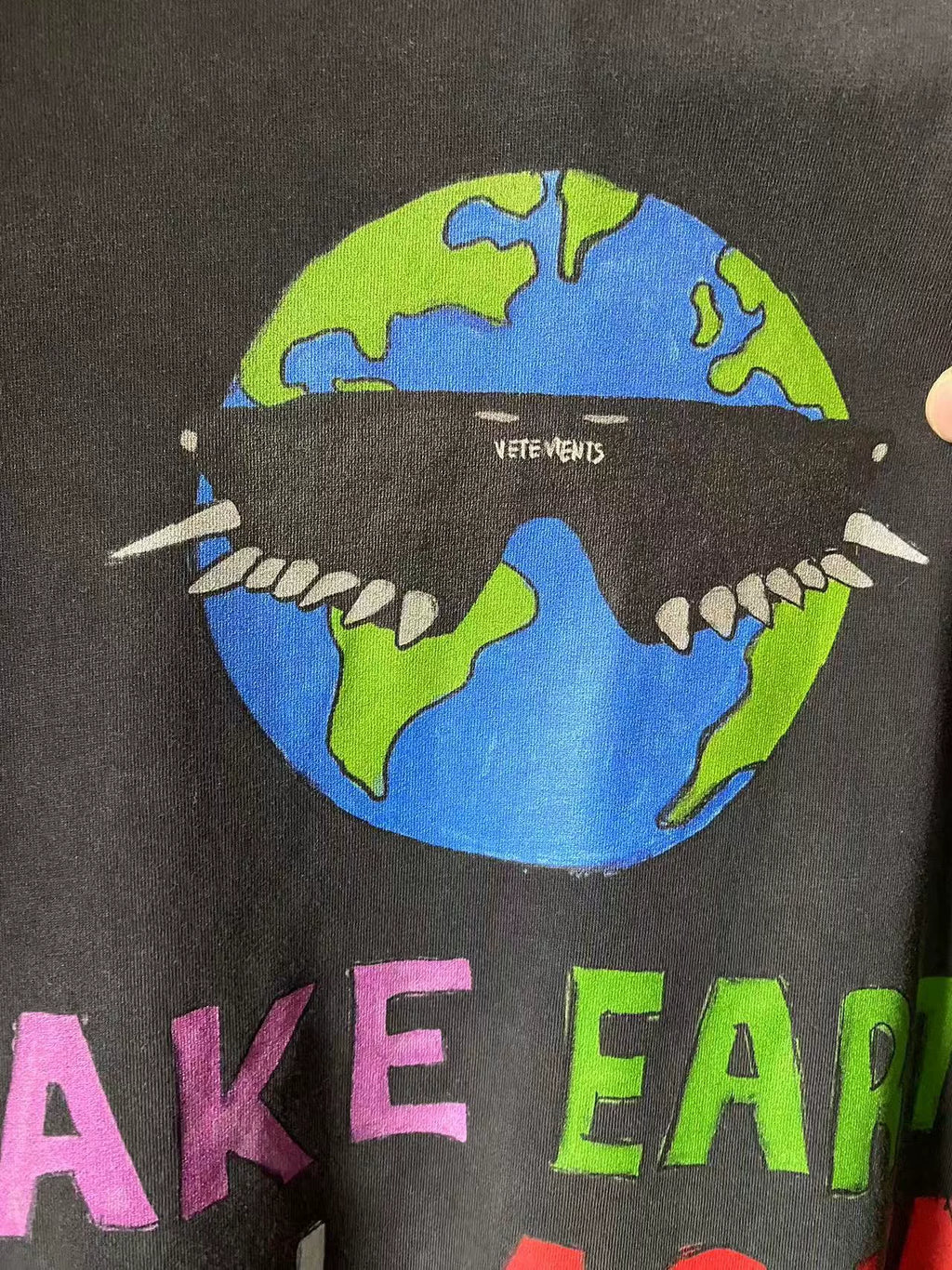 Vetements "Protect the Earth" double-layer hoodie