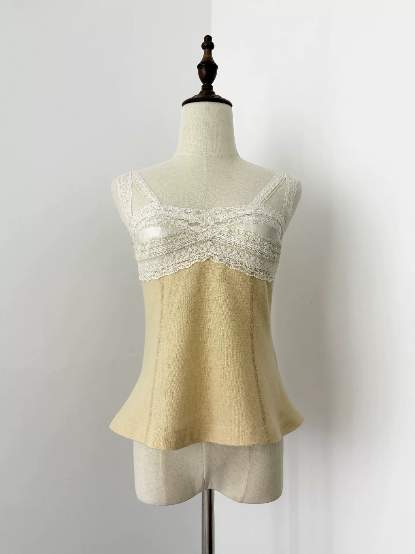 Comme Des Garcons Lace Spliced Corset - Devines