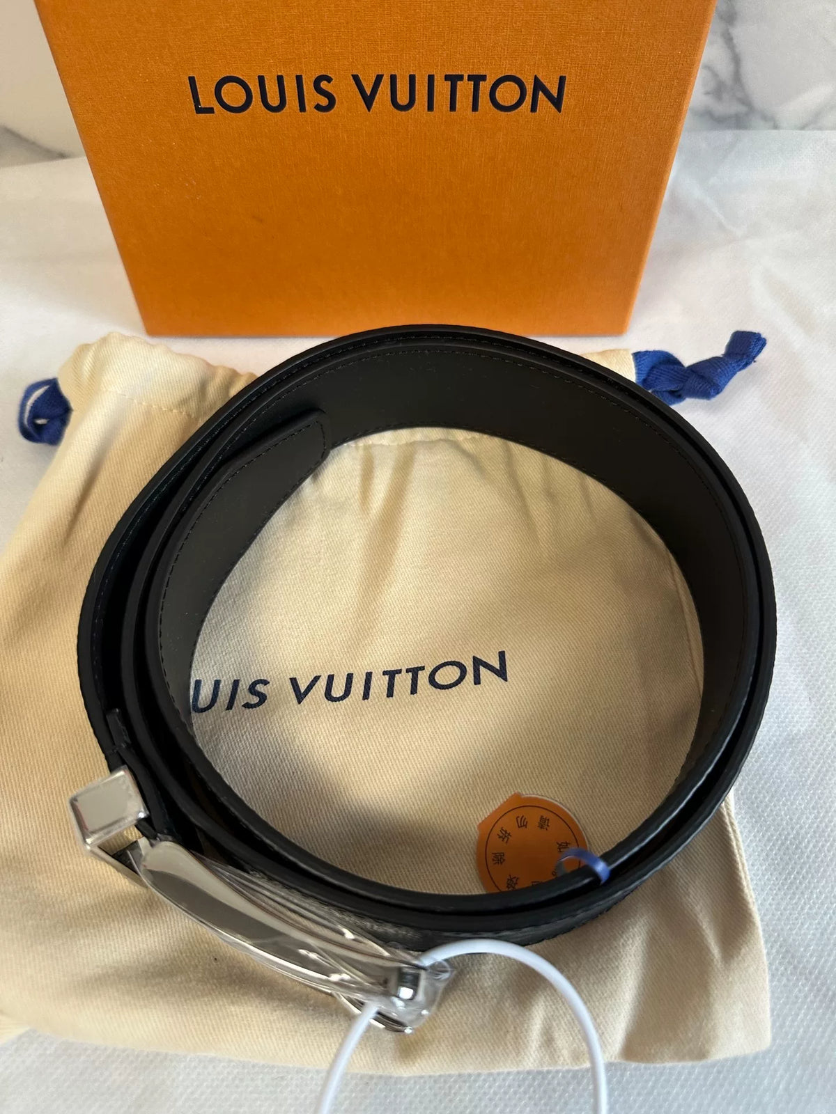 Louis Vuitton Silver Pin Buckle Leather Belt