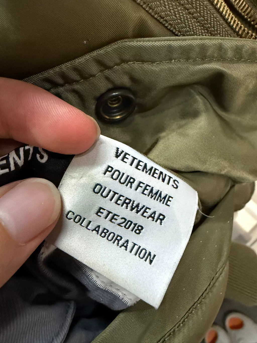 Vetements SS17 Bomber Hooded Short Jacket