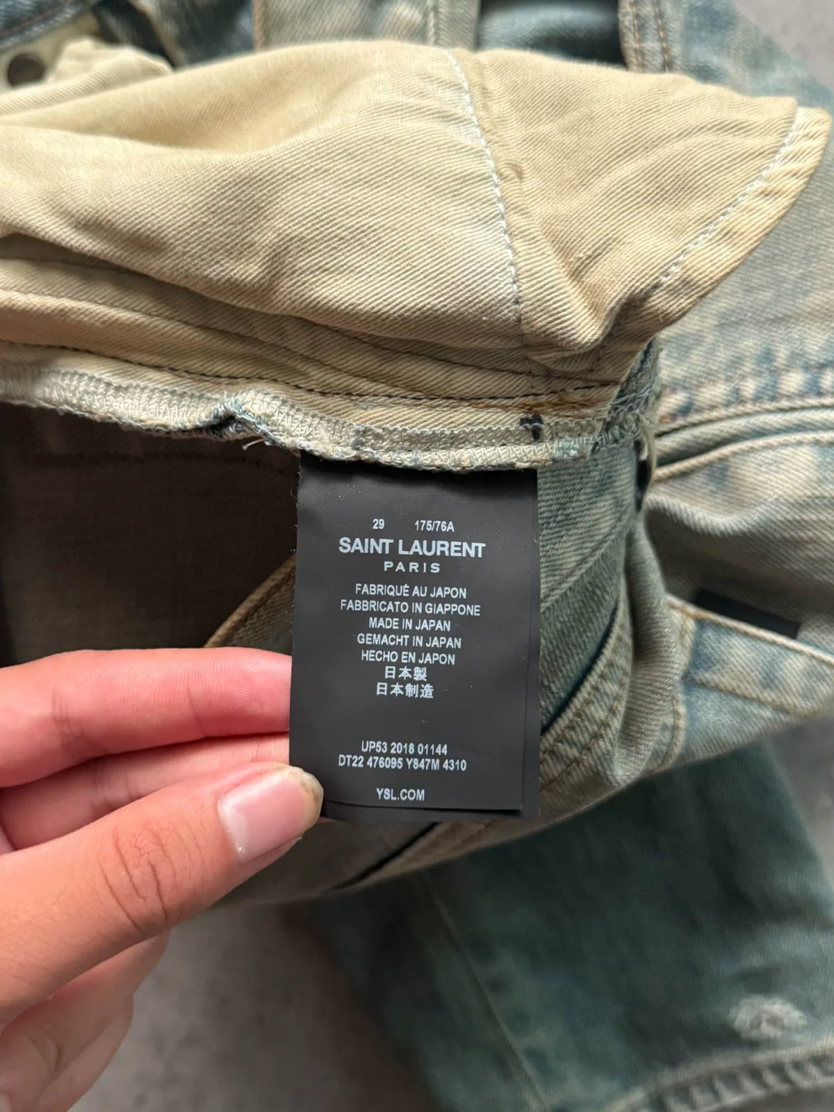 Saint Laurent Paris 18AW D02 Blue Washed Distressed Denim Jeans