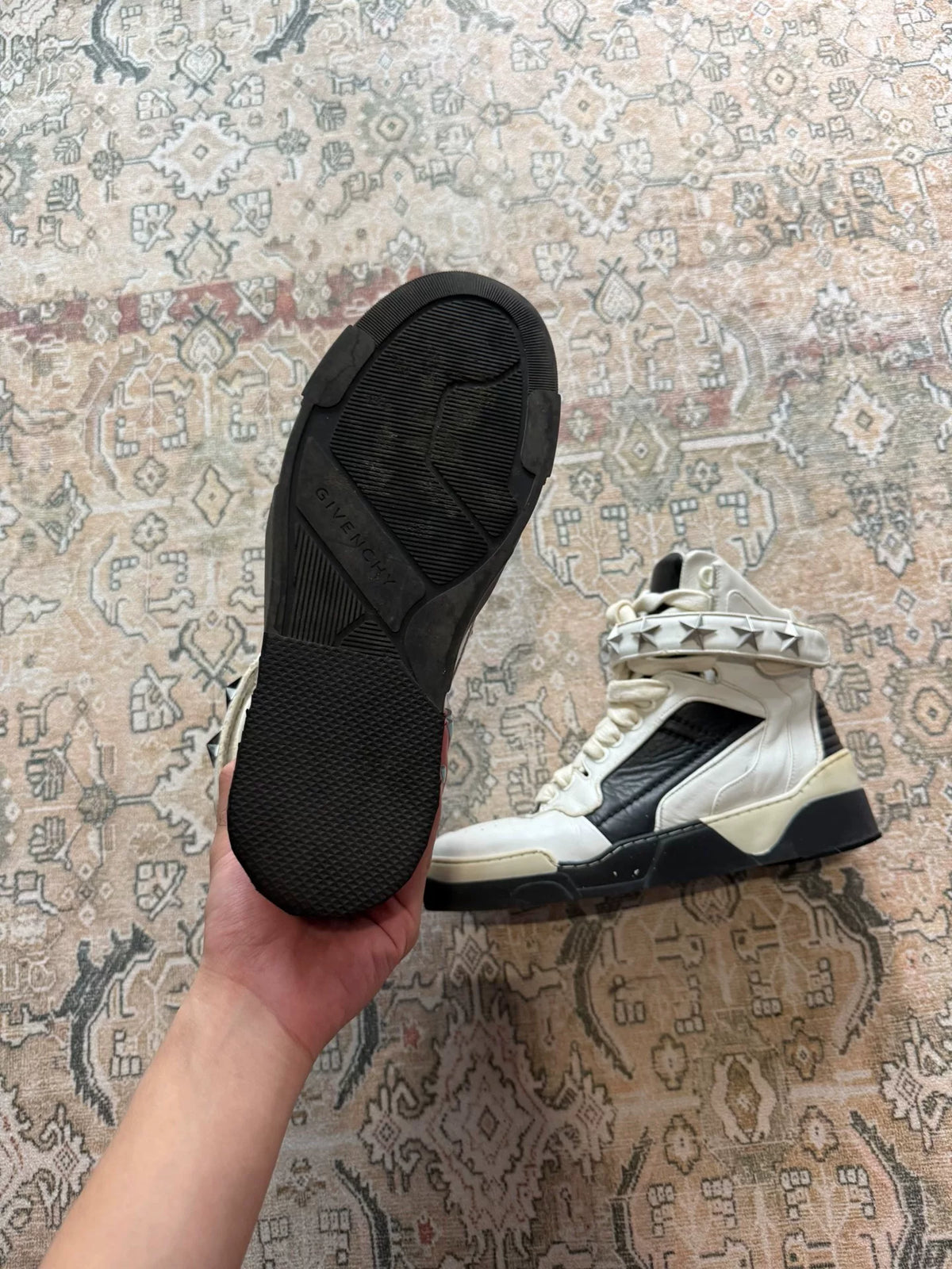 Givenchy Tyson Star High-Top Sneakers