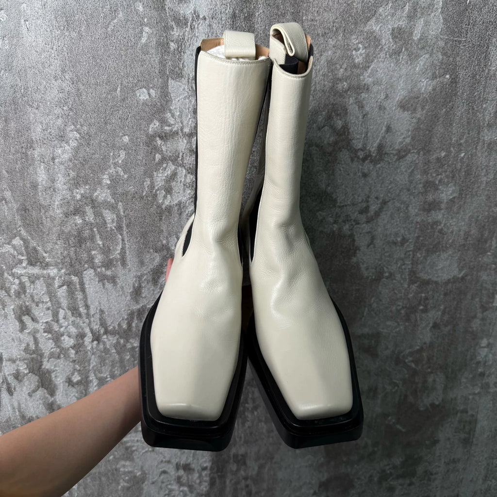 Bottega Veneta Square-Toe Chelsea Boots