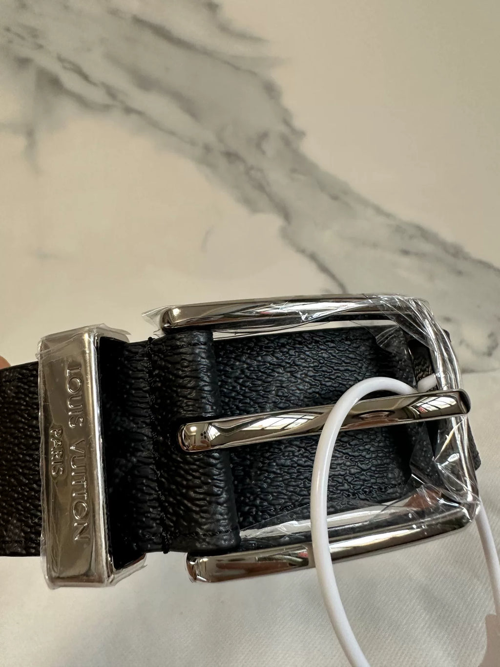 Louis Vuitton Silver Pin Buckle Leather Belt