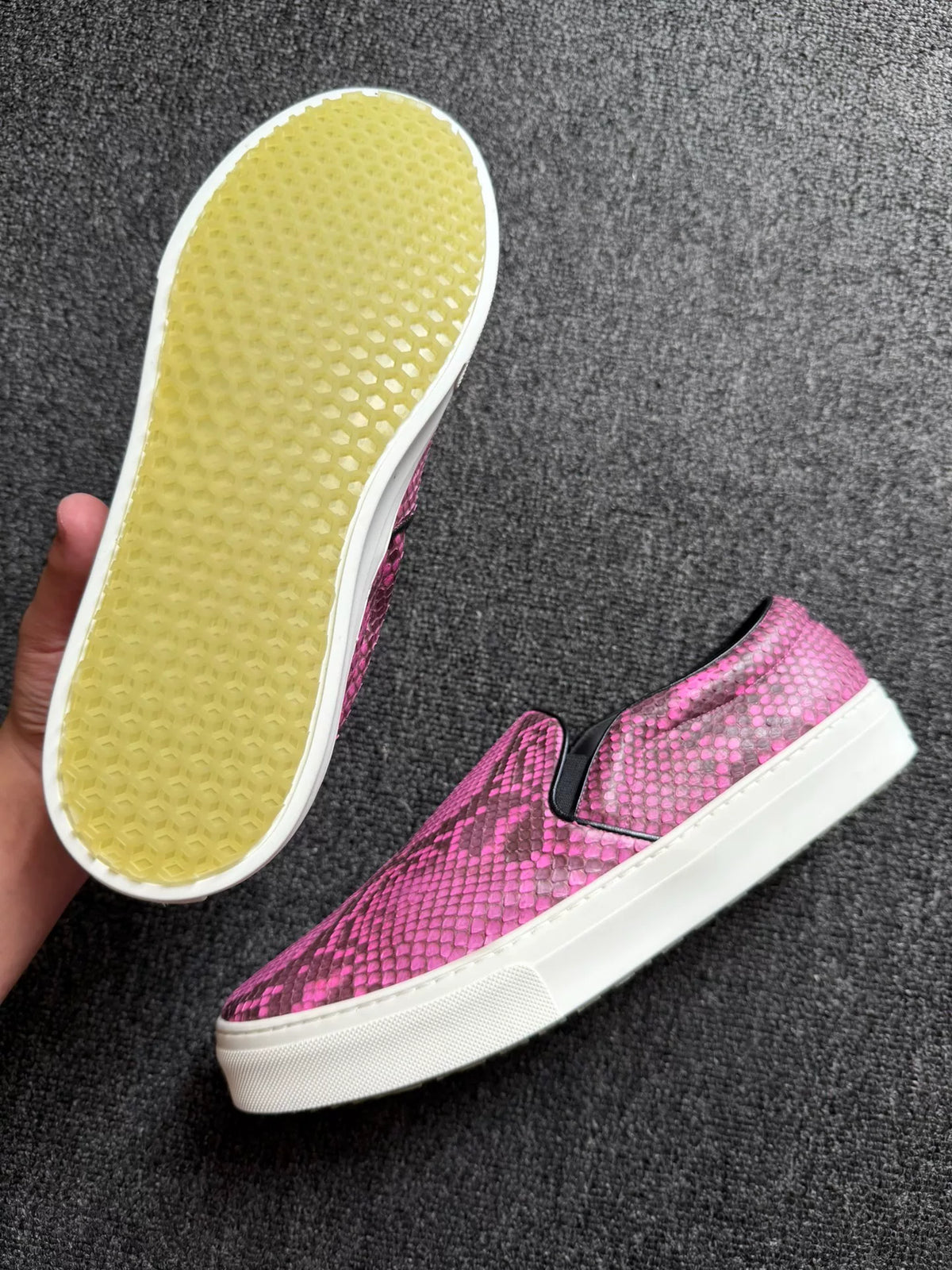 Celine Spring Autumn Pink Men's Slip-On Sneakers