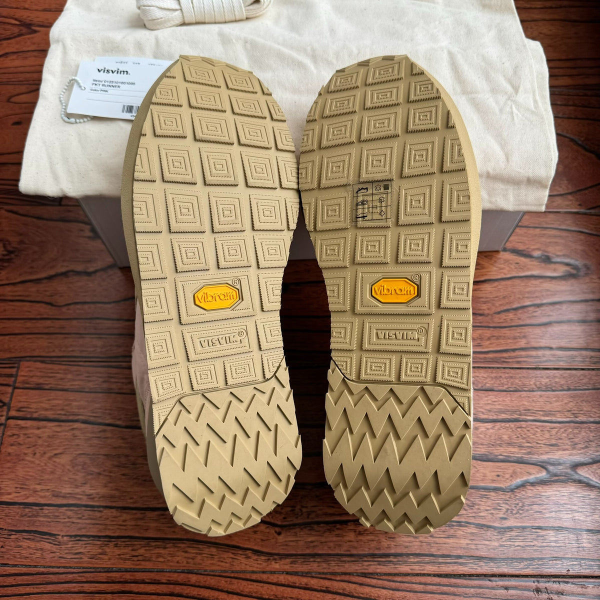 Visvim 25SS Fkt Runner Pink Shoes