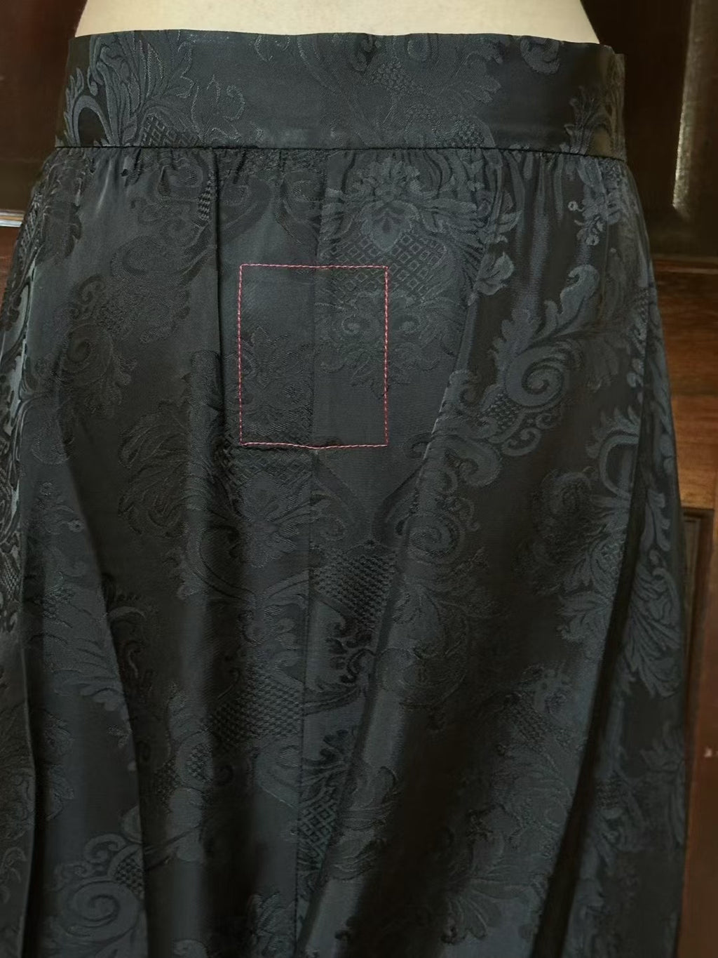Uma Wang FW25 Black Main Gink Floral Jacquard Viscose Cupro Skirt