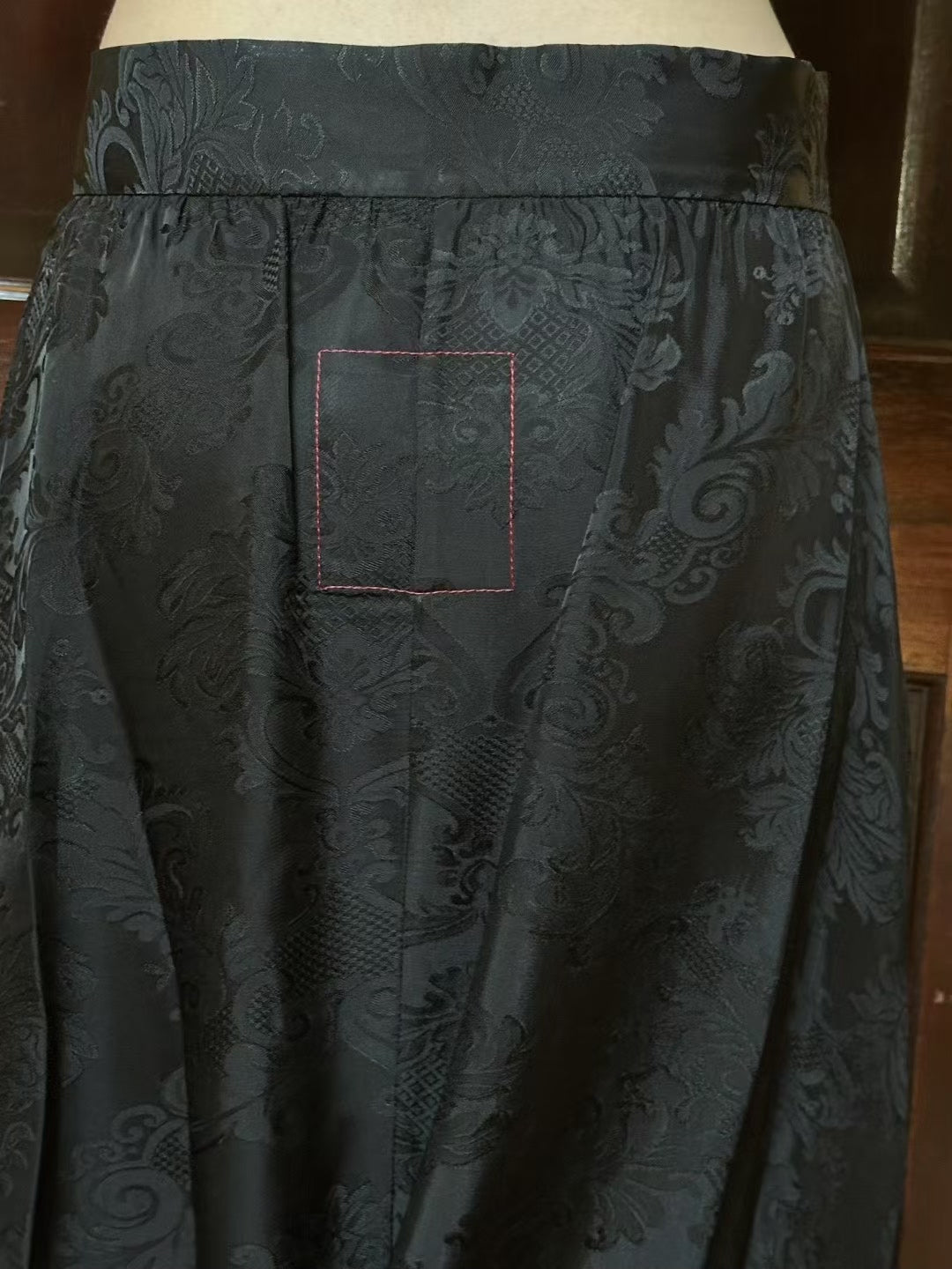 Uma Wang FW25 Black Main Gink Floral Jacquard Viscose Cupro Skirt