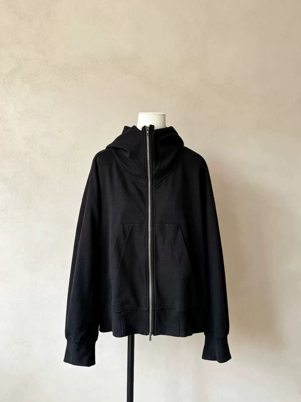 Julius FW22 Dark Vanguard Back Print Hooded Zip-Up Jacket