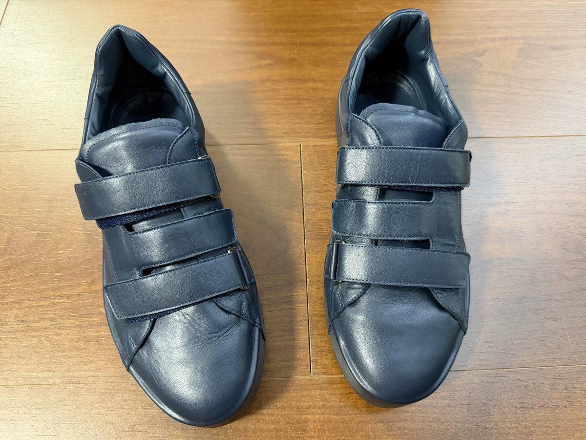 Jil Sander by Raf Simons navy blue leather‑strap casual sneakers