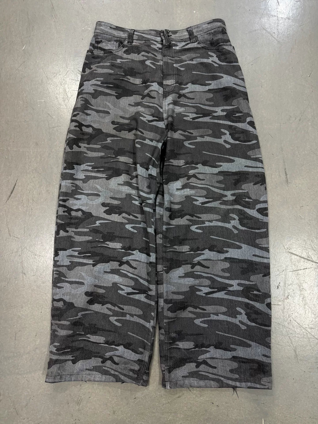 Balenciaga SS21 Camo Baggy Pants