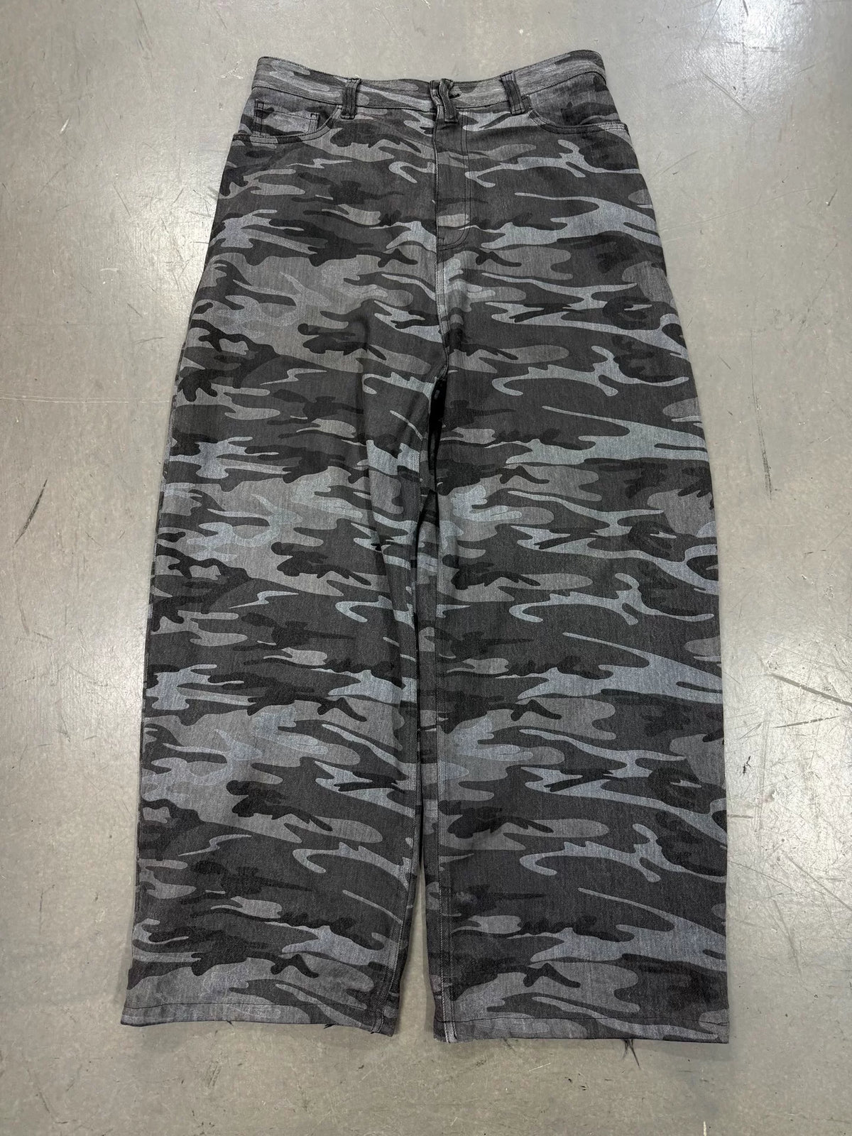 Balenciaga SS21 Camo Baggy Pants