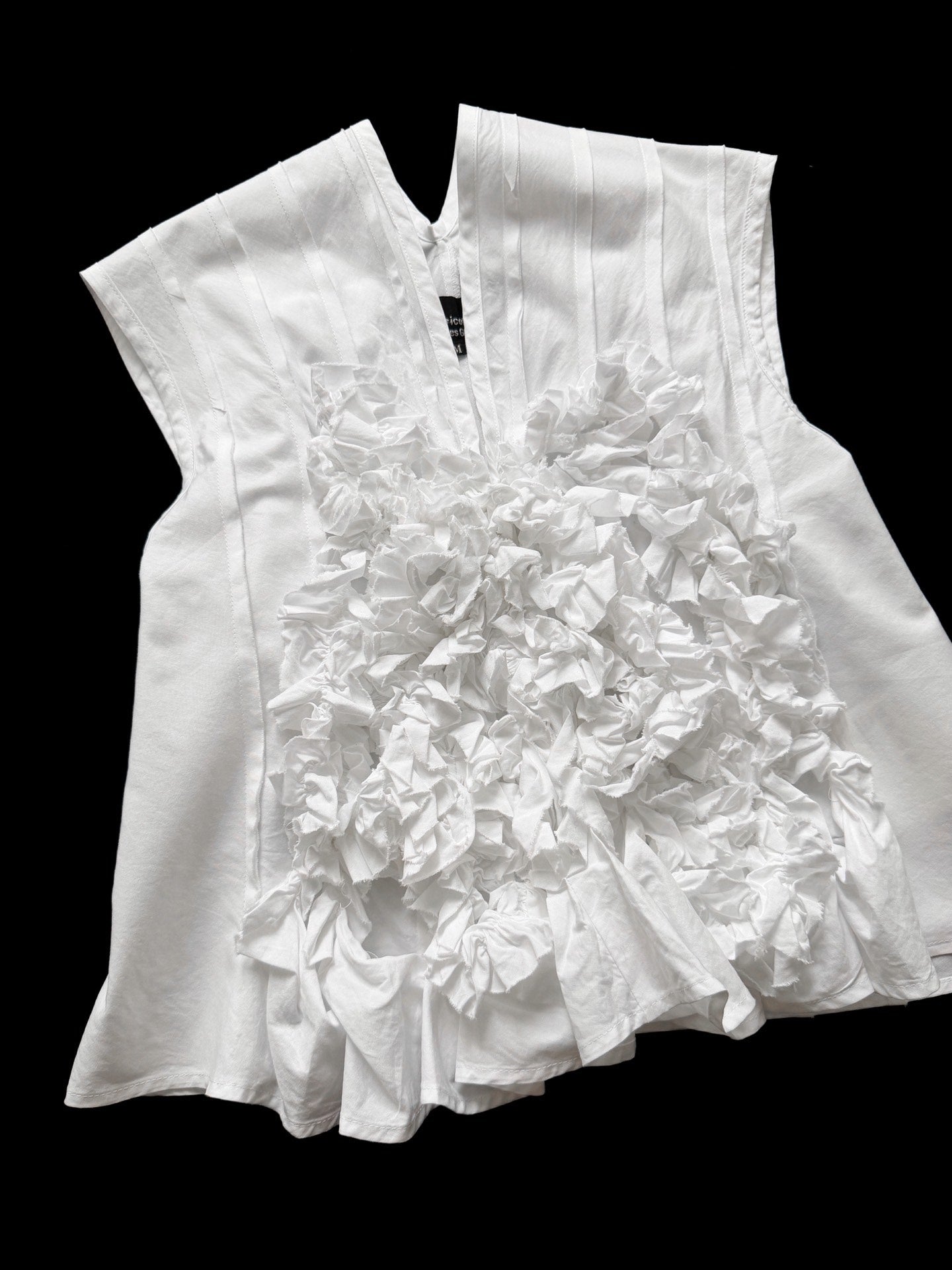 Comme Des Garcons Pleated White Top - Devines