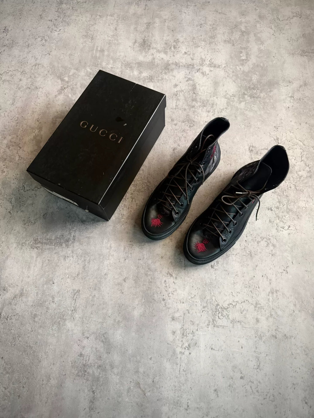 Gucci Tom Ford 01SS Dragon Embroidered High-Top Sneakers