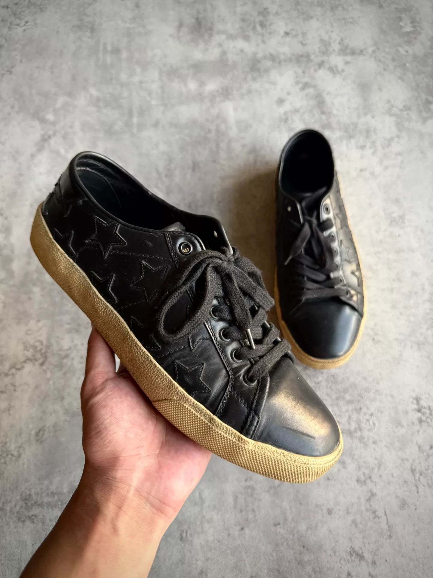 Saint Laurent 16AW Black Star Applique Low-Top Sneakers by Hedi Slimane