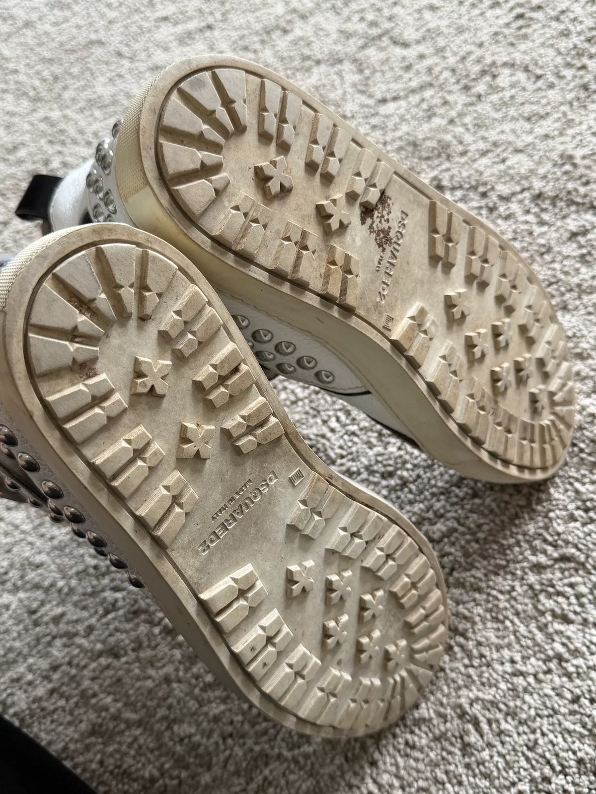 DSQUARED2 White Leather Studded Strap High Top Logo Sneakers