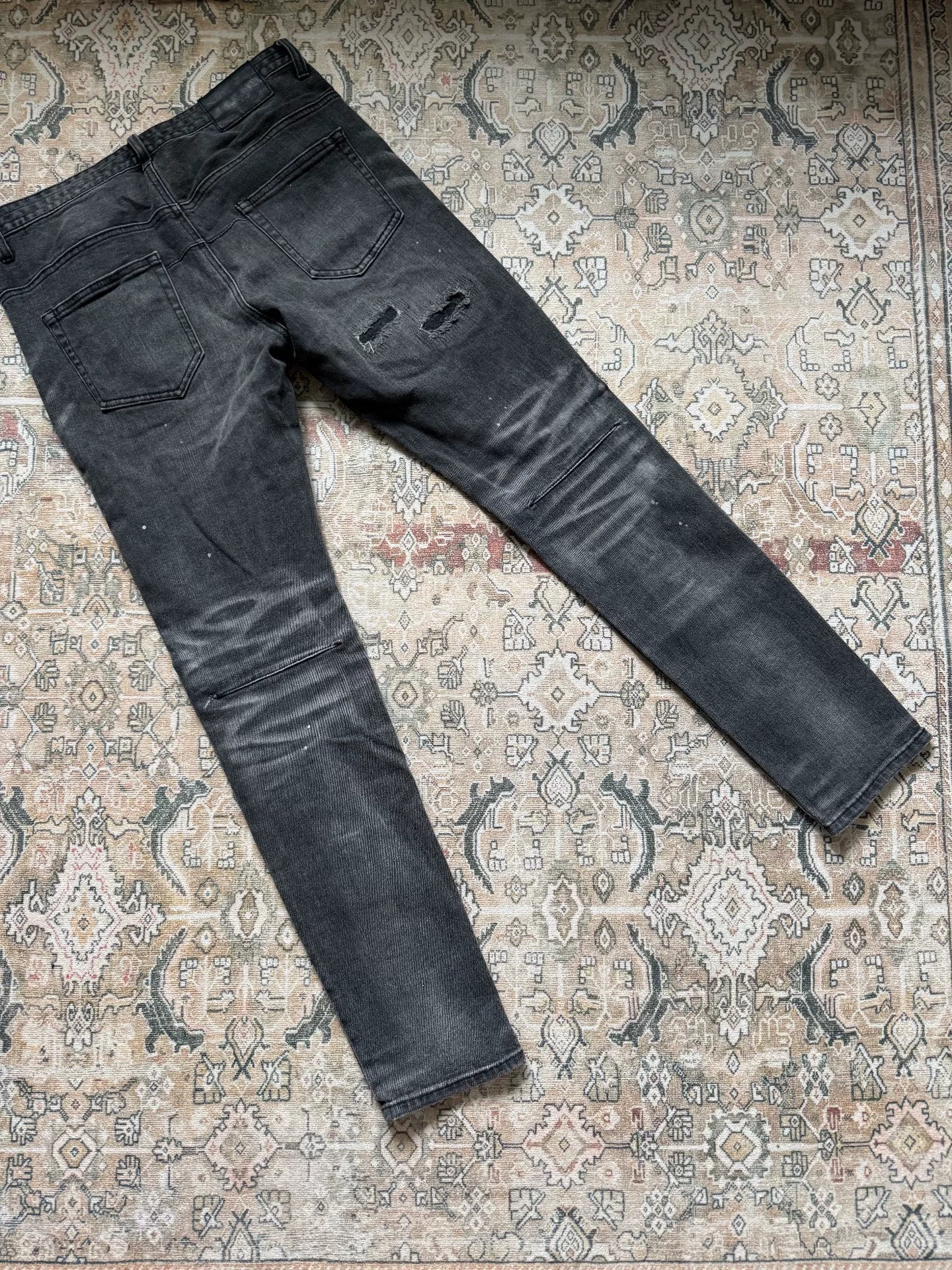 NUMBER NINE Distressed Patch Note Jeans