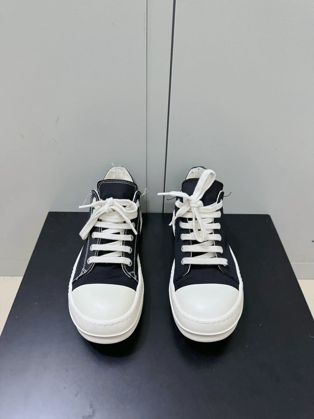 Rick Owens DRKSHDW lace-up low-top Sneakers | Black