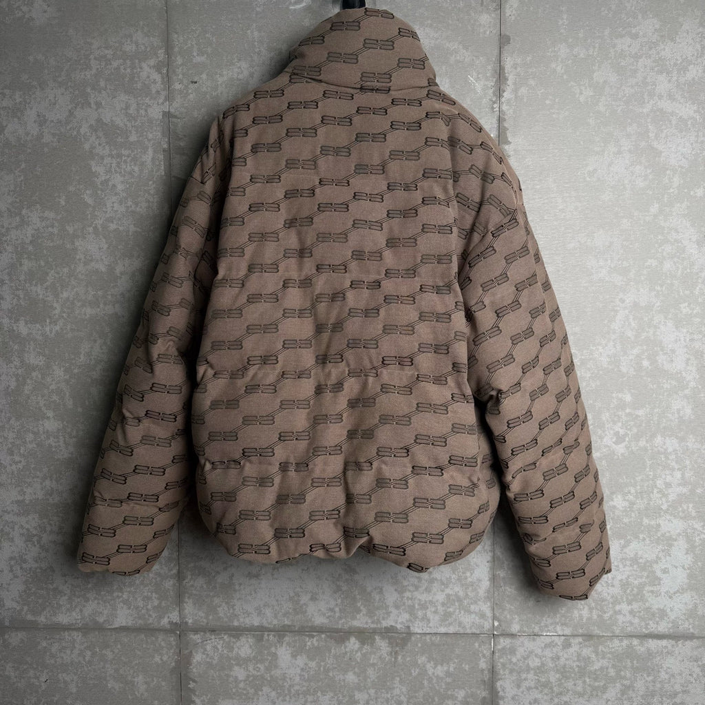 Balenciaga logo cotton-padded jacket
