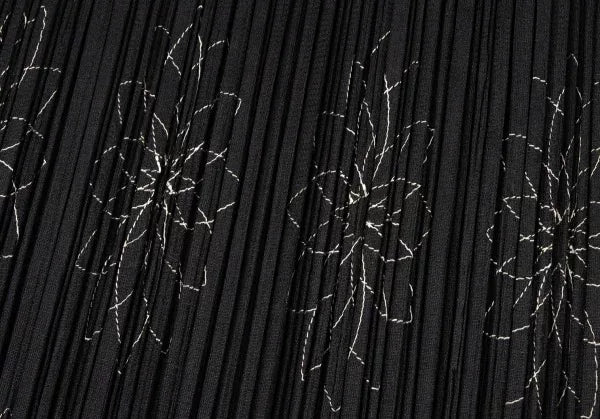 Issey Miyake Vintage Black Embroidered Flower Pleated Skirt