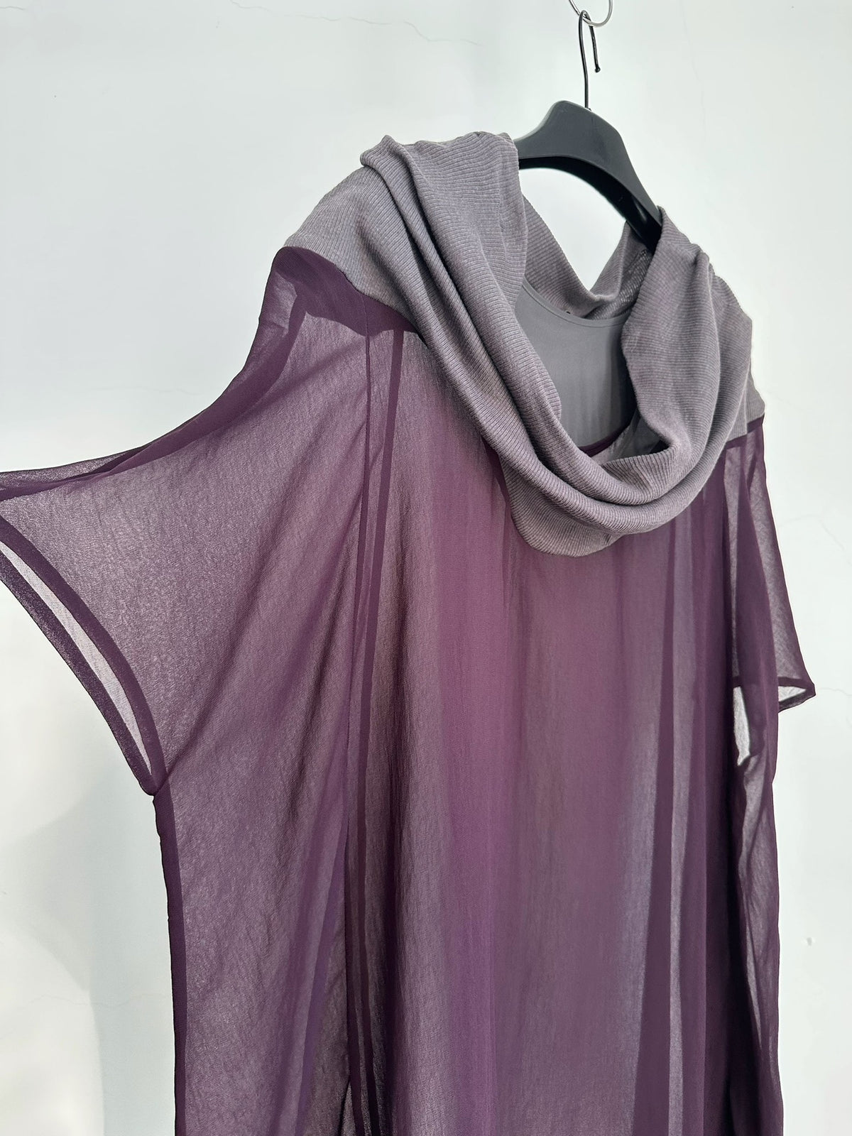 Undercover Cotton Top