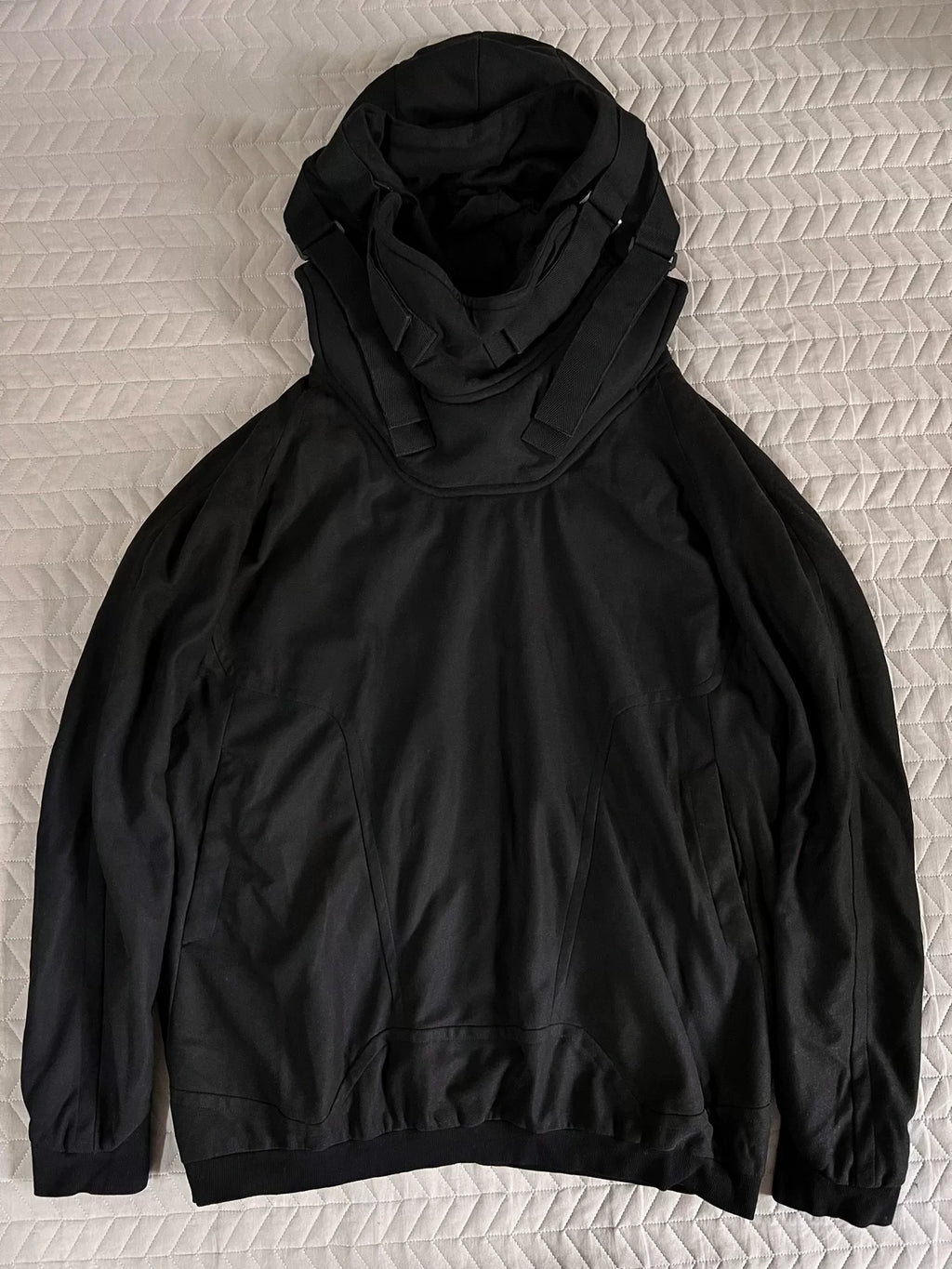 Julius_7 Extra-Large Space Hat Hoodie Jacket