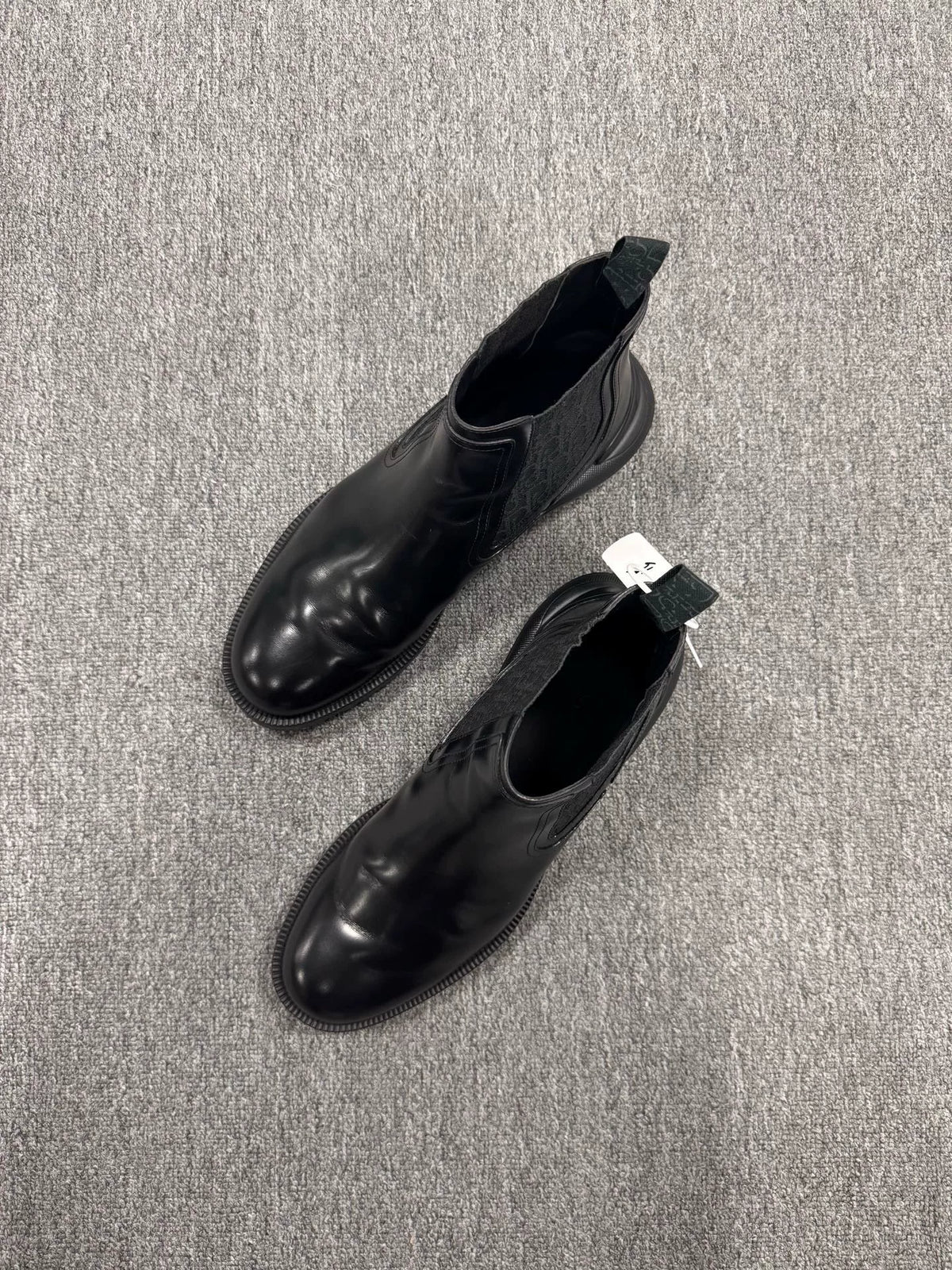 Dior Classic Logo Print Leather Chelsea Boots