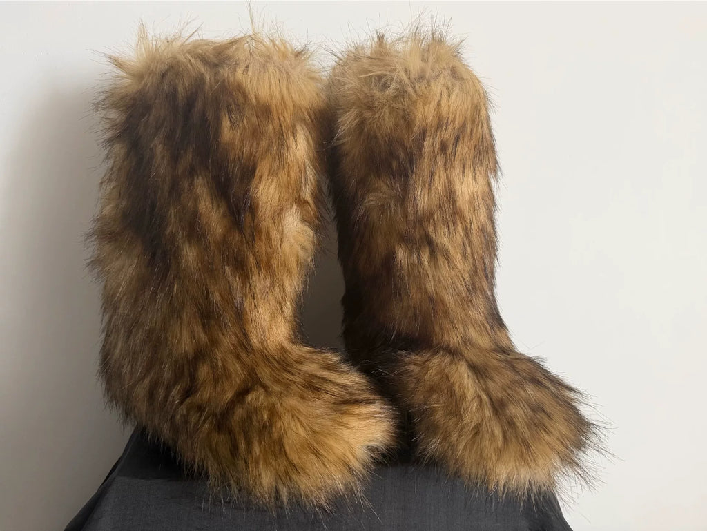 21AW CELINE HOMME Faux Fur Boots in Brown