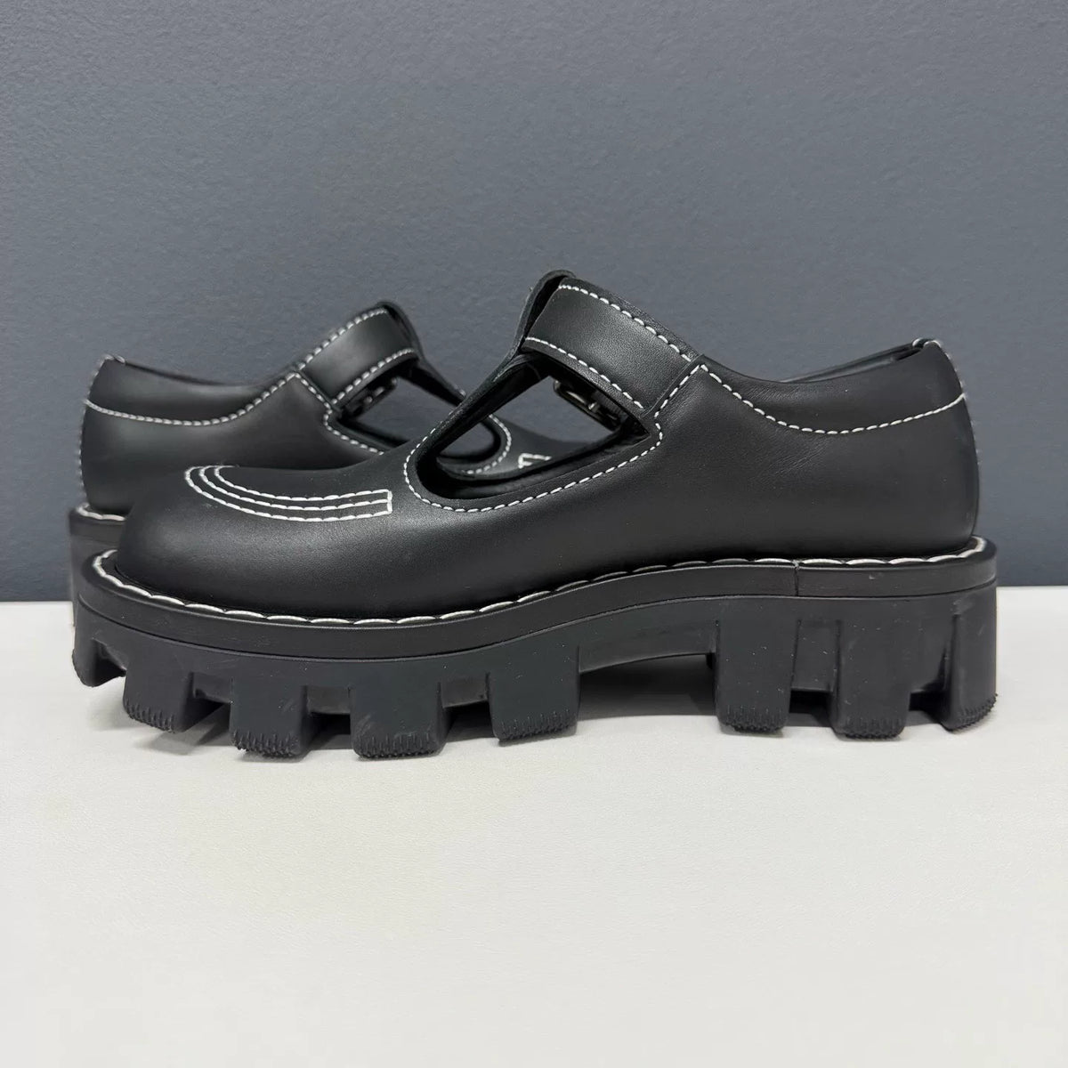 Louis Vuitton Checker Platform Loafers Black Shoes