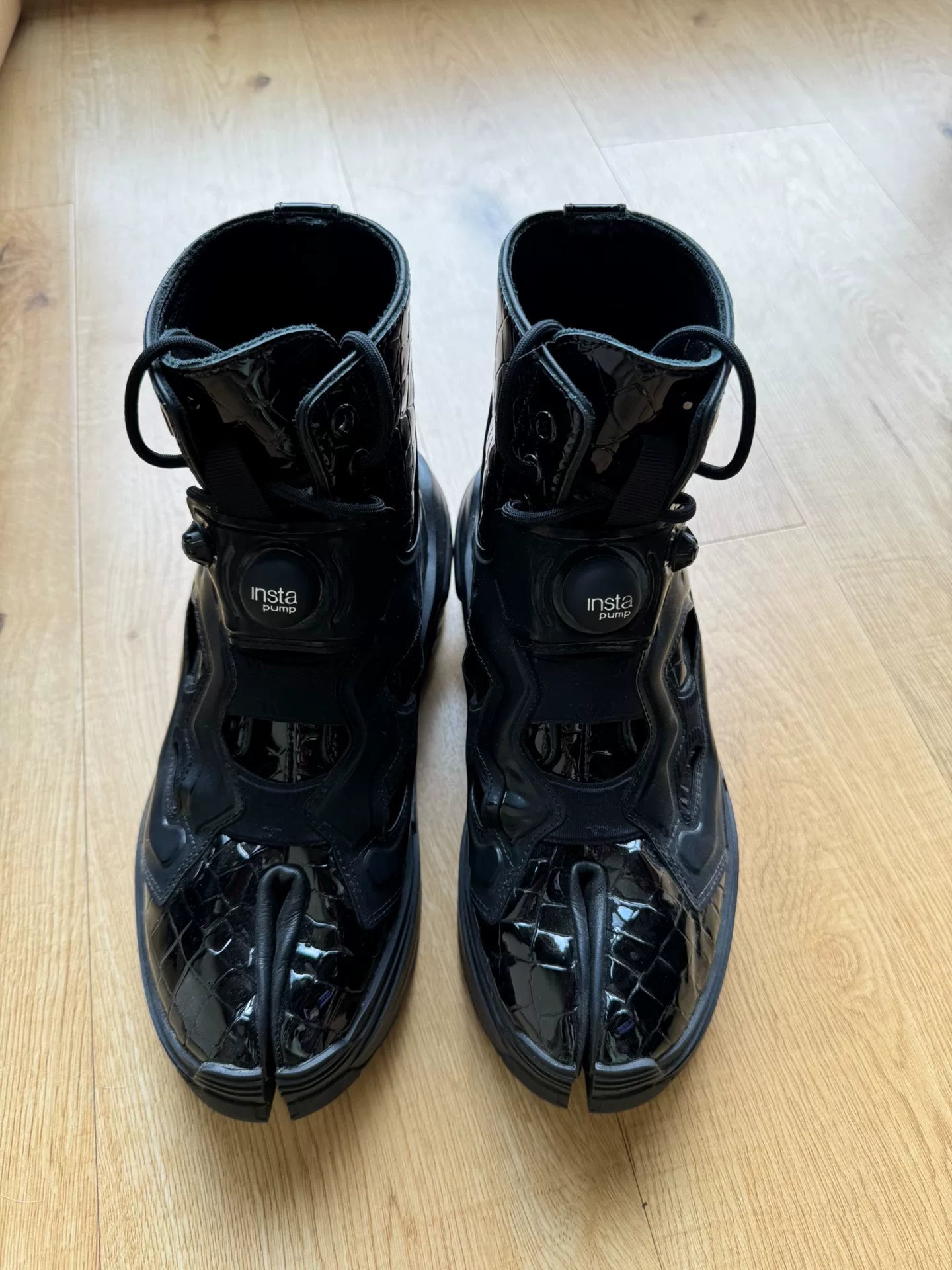 Maison Margiela X Reebok Tabi Instapump Boots