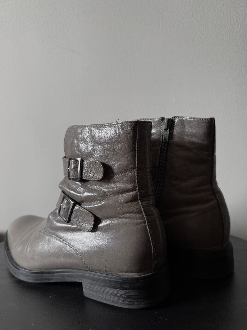 Gucci 00s Gray Lace-Up Boots