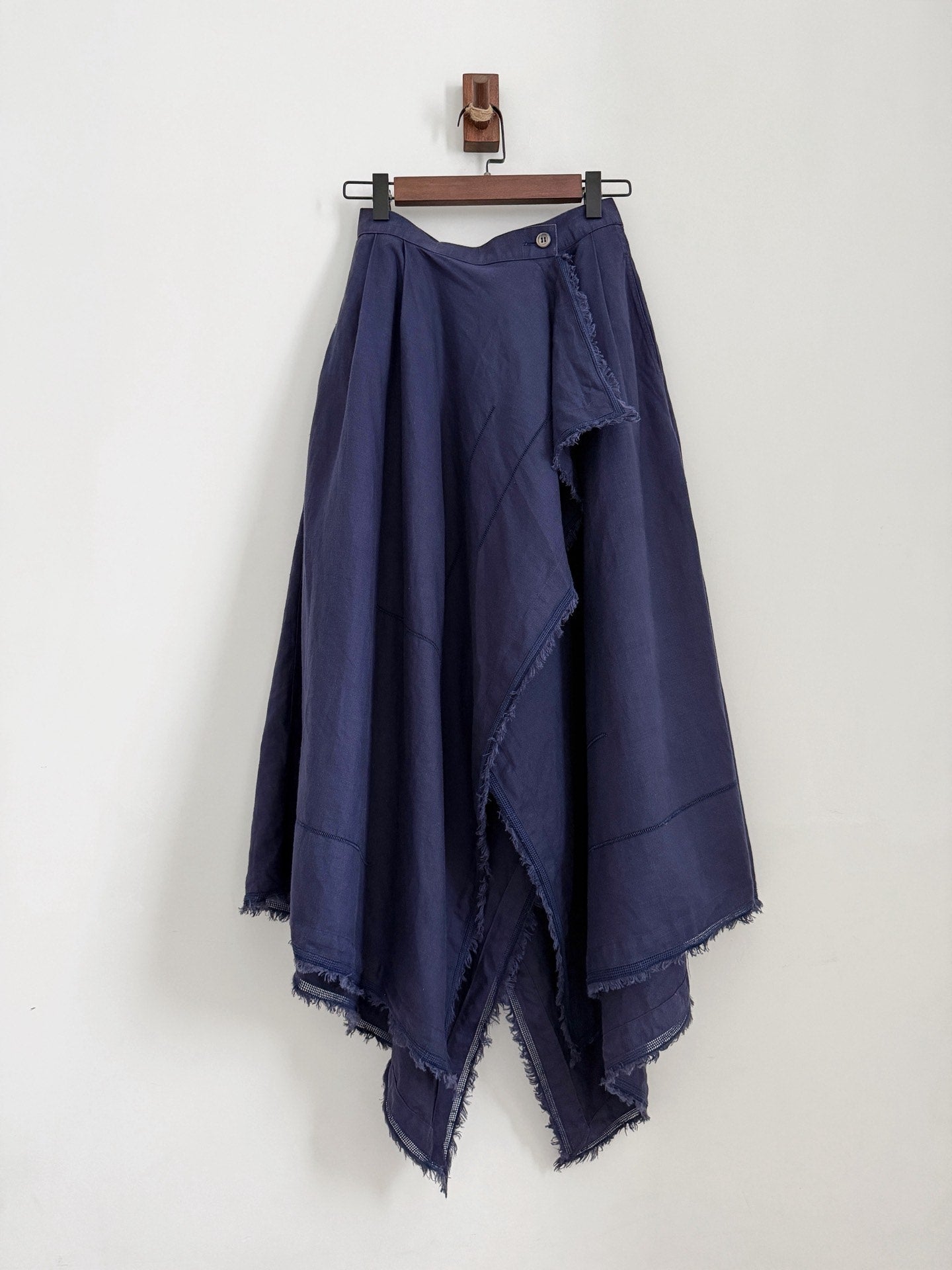 Issey Miyake 1980s Asymmetric Cotton Linen Skirt - Devines